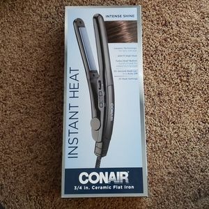 3/20*Conair 3/4 inch ceramic flat iron